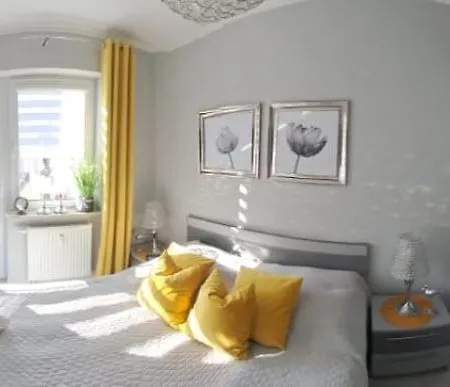 Apartmán Miodowy Dom - *
