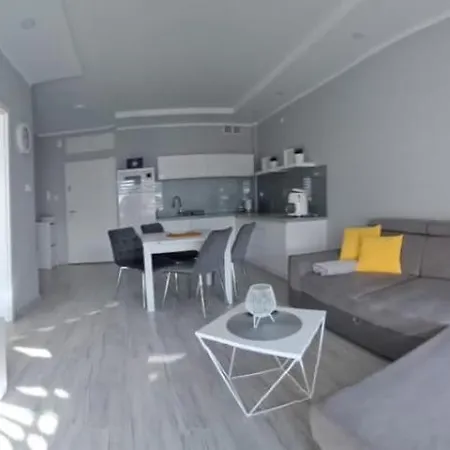 Miodowy Dom - Apartman *